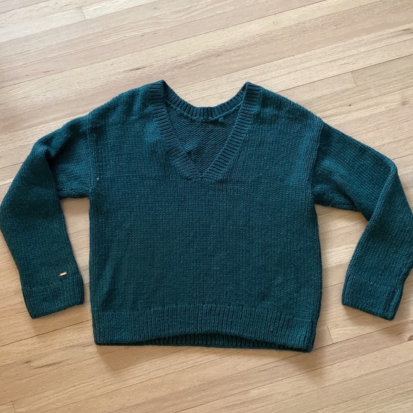 PINK BY Victoria Secret Emerald Green Reversible Sweater - Picture 3 of 6